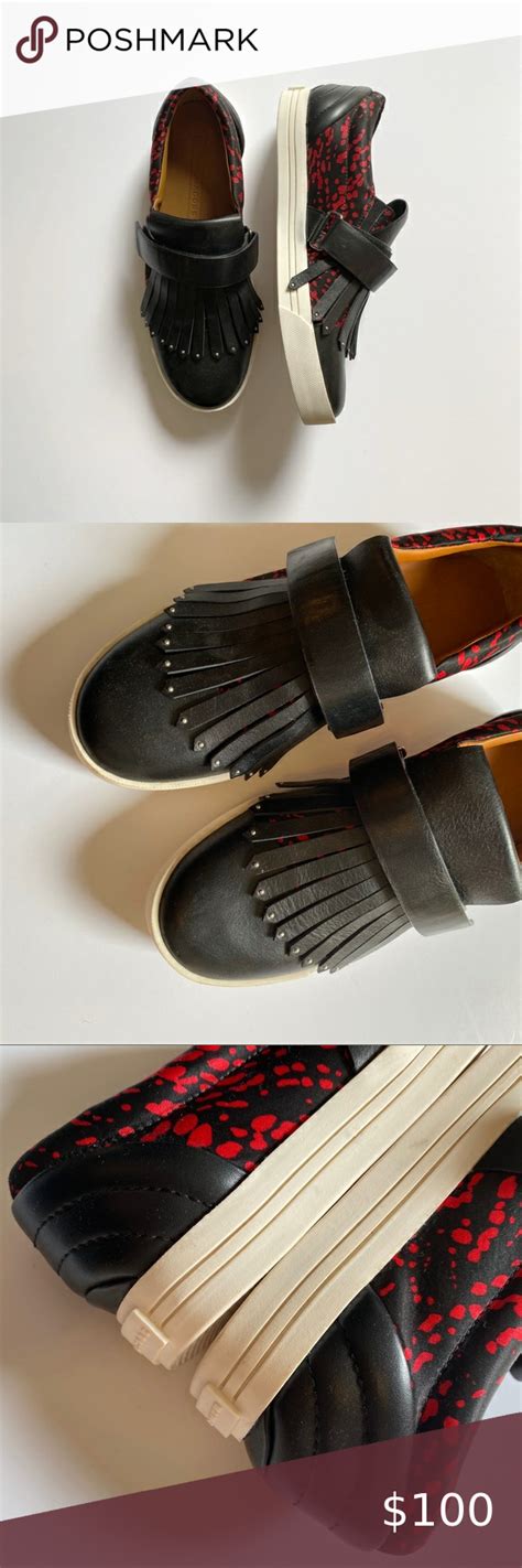 Marc jacobs slip on womens shoes + FREE SHIPPING.